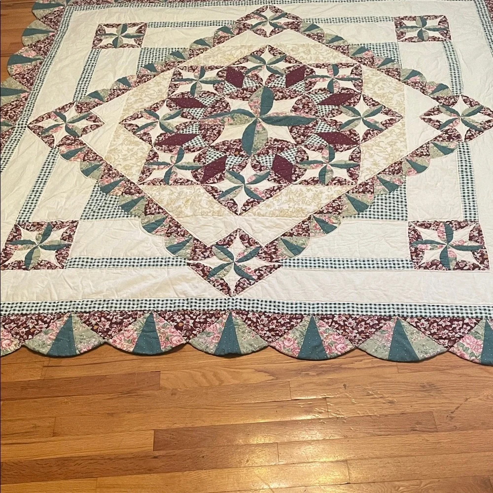 Floral Patchwork Quilted Bedspread in Cream, Green & Burgundy